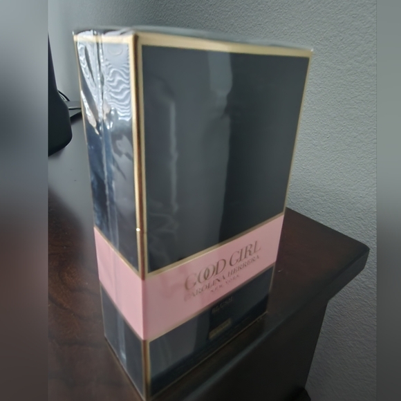 Carolina Herrera Good Girl Blush Elixir 2.7 oz. - Picture 2 of 6